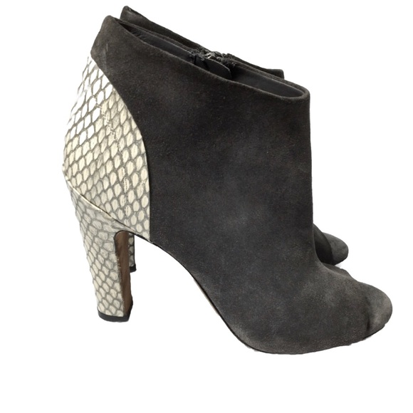 Vince gray snakeskin peep toe heeled booties. Size 6. - Picture 1 of 6